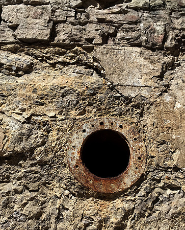 Aperture